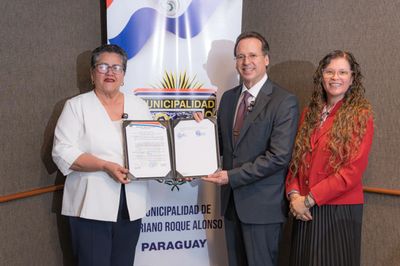 La Municipalidad de Mariano Roque Alonso declara “Visitante Ilustre” al Dr. José Benjamín Pérez Matos